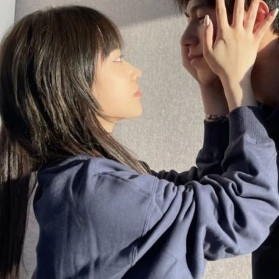 浪漫的真人情侣头像(18张)