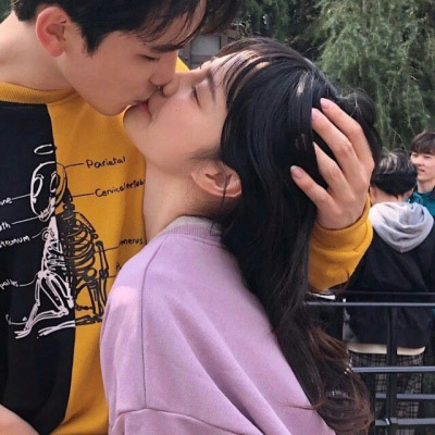 双人情头高清一人一张(18张)