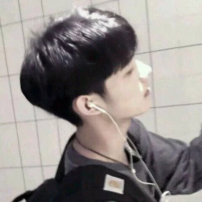 干净阳光的男生头像(精选20张)