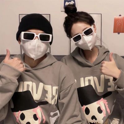 气质冷艳的情侣头像(精选20张)