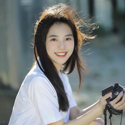 治愈系高清女生真人头像(38张)