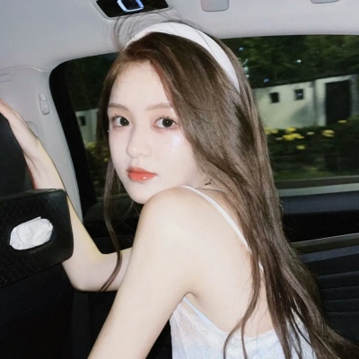 治愈系高清女生真人头像(38张)