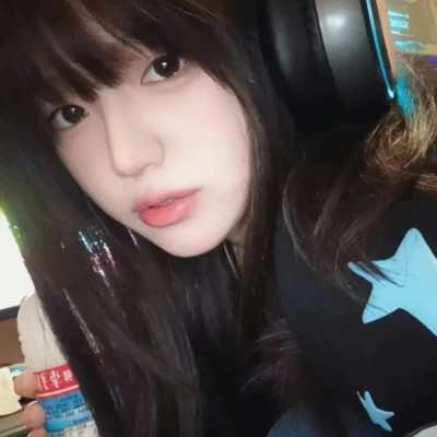 2023最新非主流女生头像(优选18张)