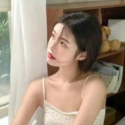 高清惊艳感十足的女生头像图片大全(20张)