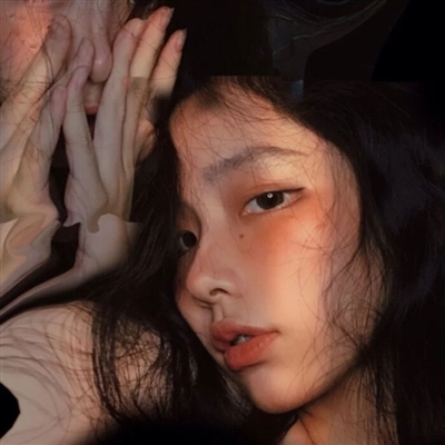 氛围感女生头像图片(共30张)