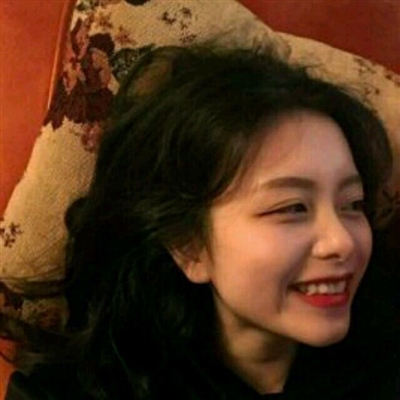 氛围感女生头像图片(共30张)