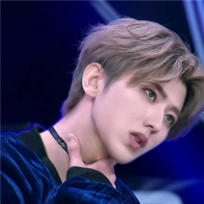 蔡徐坤帅到爆的头像(34张)