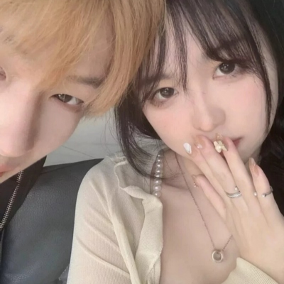 好看的不易撞双人情侣头像(优选30张)