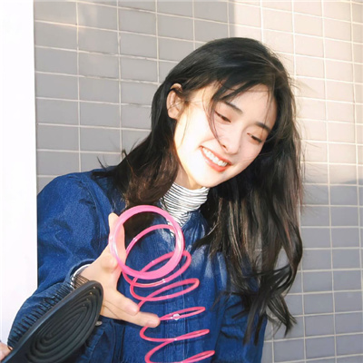 干净舒服的女生头像(共22张)