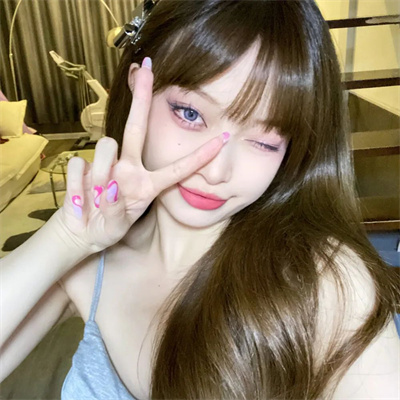 干净舒服的女生头像(共22张)