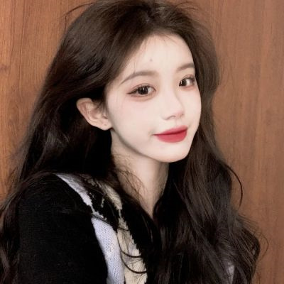 干净舒服的女生头像(共22张)