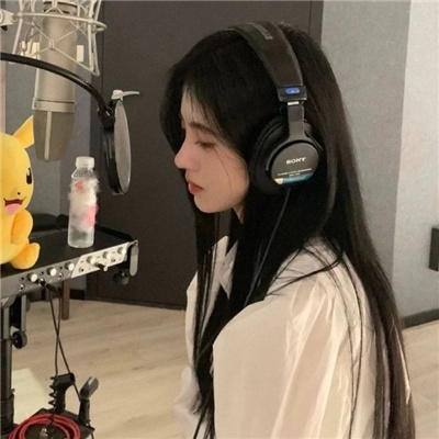 干净舒服的女生头像(共22张)