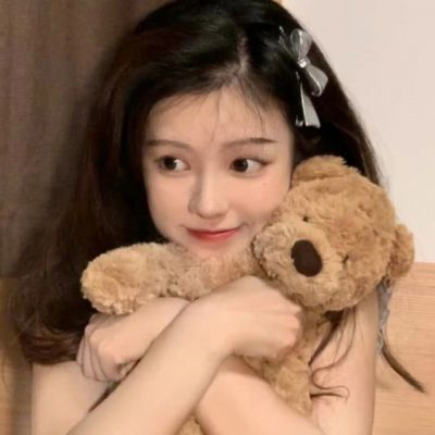 干净舒服的女生头像(共22张)