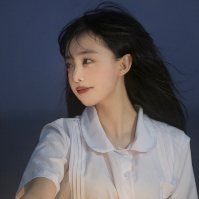 清纯漂亮可爱的小姐姐头像图片大全(24张)