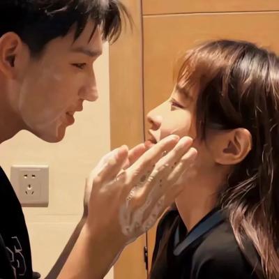 甜甜的暖暖的情侣头像(优选22张)