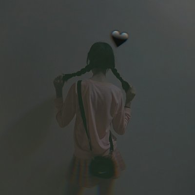 小姐姐背影的照片可爱头像(共24张)