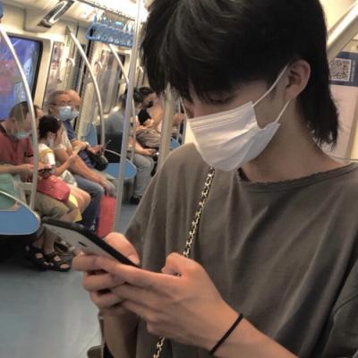 高颜值男生帅气头像(优选24张)