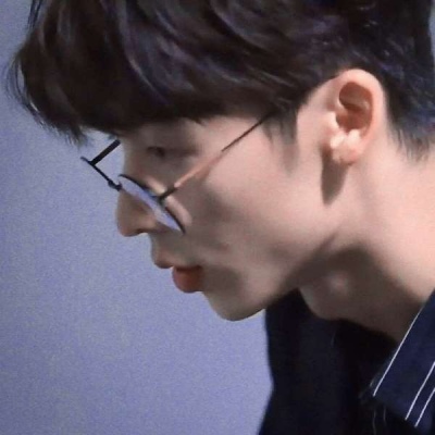 青春美少年图片头像(精选22张)