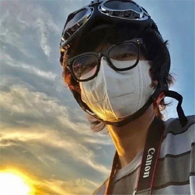 2023年男生最火的微信头像(24张)