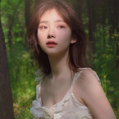 干净温柔大方的女生头像(精选22张)