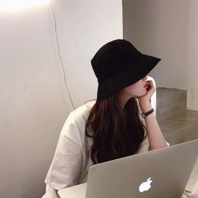 唯美又有点伤感的女生好看头像图片(共12张)