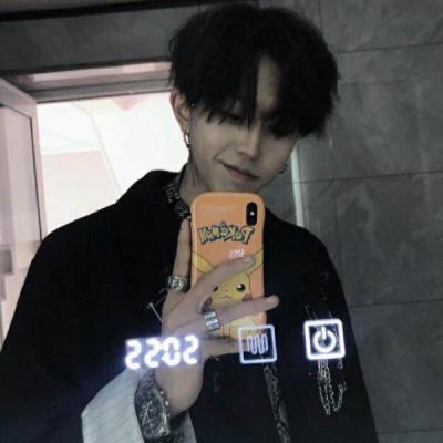 适合稳重男生微信头像(优选26张)