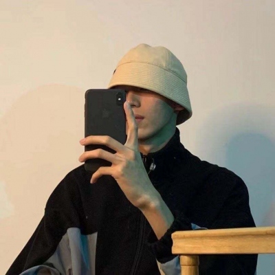 好看的微信阳光男孩头像图片大全(精选22张)