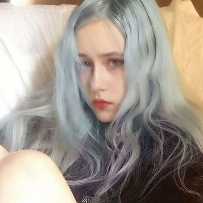 漂亮长发的欧美女生头像图片(精选18张)