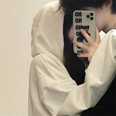 2023最火情侣头像双人(18张)