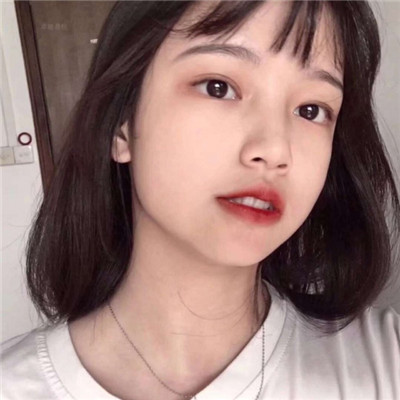 能被一眼注意到的微信头像女(共26张)