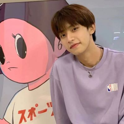 好看的不易撞双人情侣头像不明显(共22张)