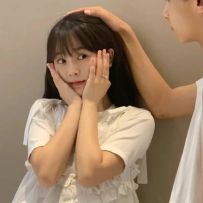 高级感十足的情侣头像可爱(优选22张)