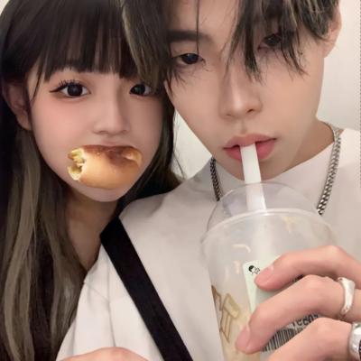 高级感十足的情侣头像可爱(优选22张)