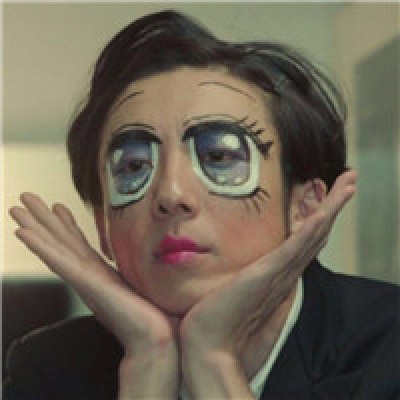 史上最贱最欠打的头像女(优选24张)