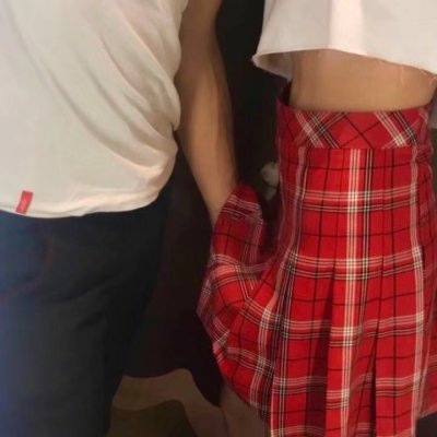 贱贱的骚气的情侣头像(18张)