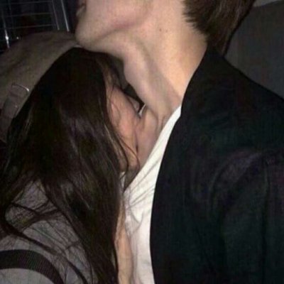 贱贱的骚气的情侣头像(18张)