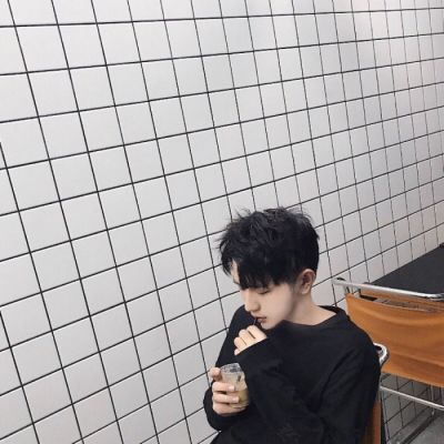 最吸引人的微信头像男生(22张)