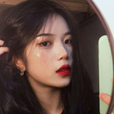 最吸引人的微信头像图片女(20张)