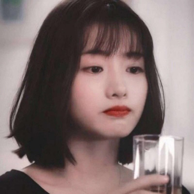 最吸引人的微信头像图片女(20张)