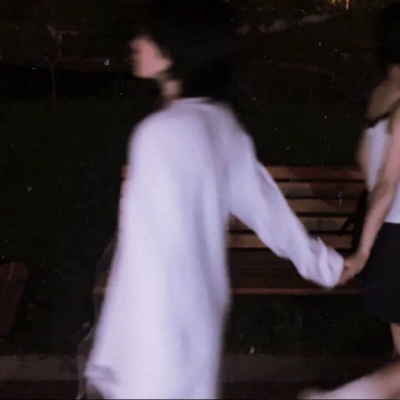 超甜的情侣头像一人一半真人(共20张)