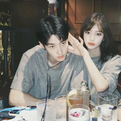 适合永久做情侣头像的图片(18张)