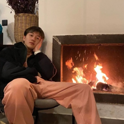 适合永久做情侣头像的图片(18张)