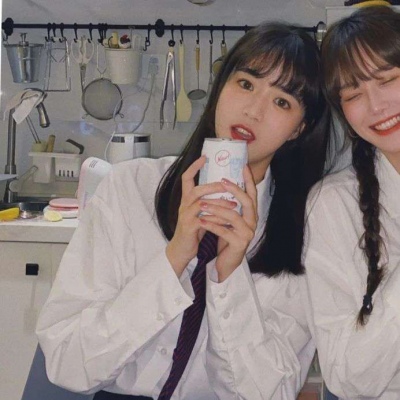 适合00后学生用的闺蜜头像(20张)