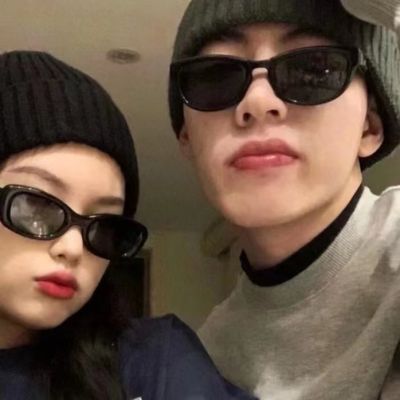 情侣头像酷酷帅帅拽的一男一女图片(优选22张)