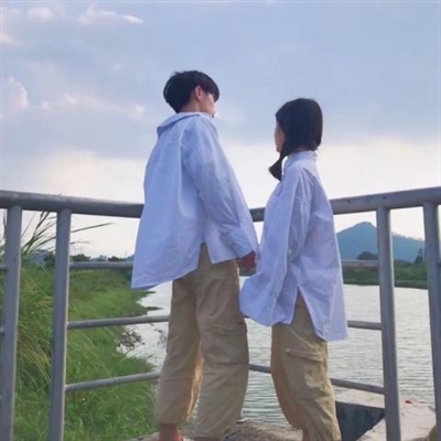 情侣头像简约文艺(优选16张)