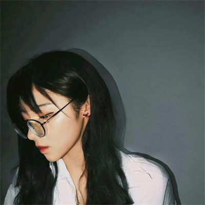 情头一人一张分开真人不明显(优选18张)