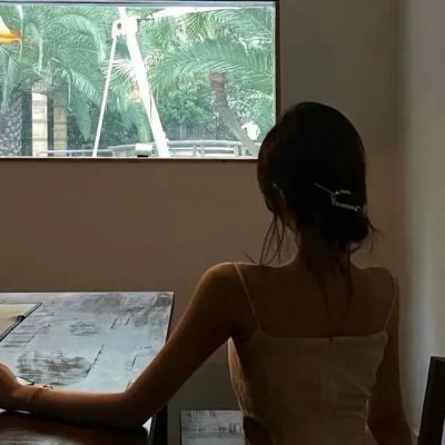 情头一人一张分开真人不明显(优选18张)