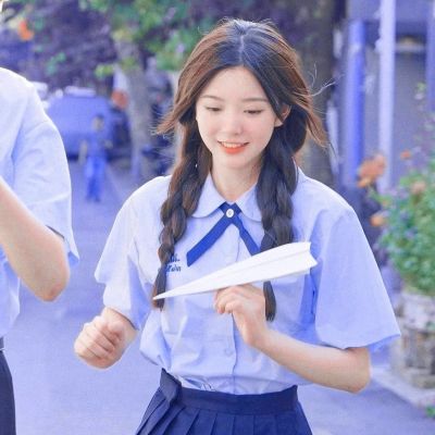 永远不撞的情侣头像一左一右(优选20张)