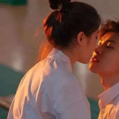 永远不撞的情侣头像不明显(16张)