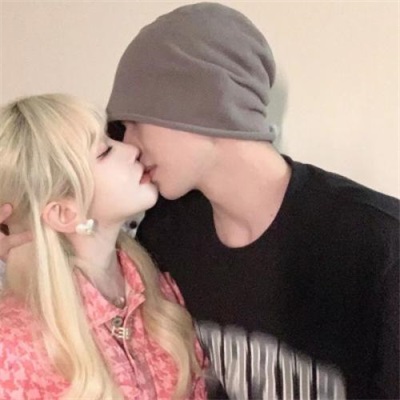 永远不撞的情侣头像真人(精选18张)